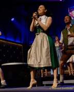 d180504-214048-220-100-nacht_der_tracht-angermaier-modenschau