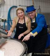 d180201-113543-690-100-narrhalla-narrische_weisswurstprobe