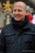 d180112-114211-330-100-narrhalla-volkstuemliche_inthro