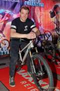 d191221-174331-300-100-night_of_freestyle