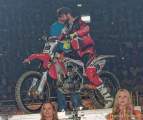 d150425-19074280-100-night_of_the_jumps d150425-19074280-100-night_of_the_jumps