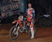 d160423-18082600-100-night_of_the_jumps