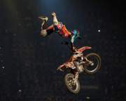d160423-18245390-100-night_of_the_jumps