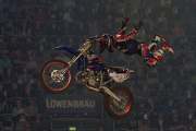 d160423-18301550-100-night_of_the_jumps