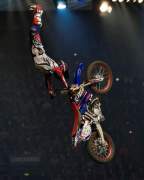 d160423-18302540-100-night_of_the_jumps