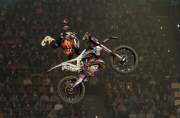 d160423-18354870-100-night_of_the_jumps
