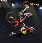 d160423-18402090-100-night_of_the_jumps