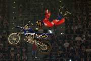 d160423-21024080-100-night_of_the_jumps