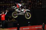 d160423-21163440-100-night_of_the_jumps