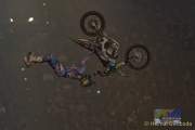 d170422-192808-300-100-night_of_the_jumps
