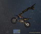 d170422-193314-300-100-night_of_the_jumps