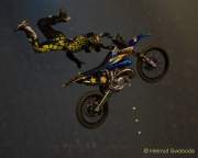 d170422-193324-800-100-night_of_the_jumps d170422-193324-800-100-night_of_the_jumps