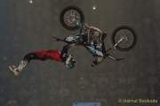 d170422-195517-400-100-night_of_the_jumps