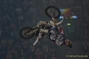 d170422-200048-400-100-night_of_the_jumps