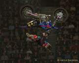 d170422-220132-200-100-night_of_the_jumps