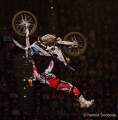 d170422-221634-700-100-night_of_the_jumps