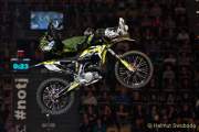 d170422-222550-500-100-night_of_the_jumps