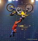 d190426-203652-330-100-night_of_the_jumps