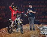 d190426-210039-190-100-night_of_the_jumps