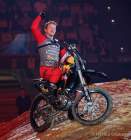 d190426-211349-290-100-night_of_the_jumps