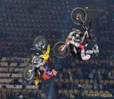 d190426-220551-280-100-night_of_the_jumps