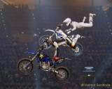 d190426-220720-230-100-night_of_the_jumps