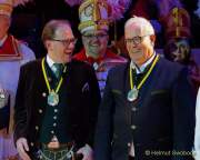 d190201-231831-200-100-oide_wiesn_buergerball-narrhalla_garde