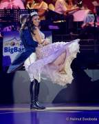 d200124-233031-700-100-oide_wiesn_buergerball-narrhalla_garde