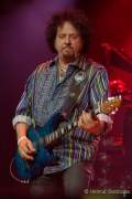d190702-195050-090-100-tollwood-toto