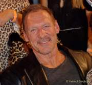d180914-215157-870-100-pixx_lounge