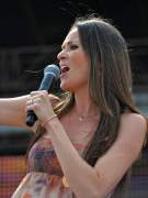 d130706-15022520-100-rewe_family