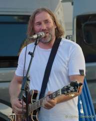 Roland Hefter - Sommer in der Stadt - Biergarten am Wittelsbacherplatz