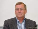 d180507-102351-720-100-schlaganfall-experten_mit_heli_zum_patienten