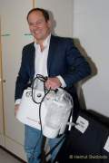 d180507-113304-510-100-schlaganfall-experten_mit_heli_zum_patienten