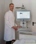 d180507-114131-050-100-schlaganfall-experten_mit_heli_zum_patienten