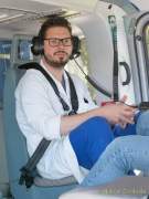 d180507-115911-220-100-schlaganfall-experten_mit_heli_zum_patienten d180507-115911-220-100-schlaganfall-experten_mit_heli_zum_patienten