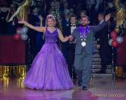 d200202-004120-840-100-soiree_muenchner_leben-fasching_hat_herz