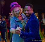 d200202-005036-550-100-soiree_muenchner_leben-fasching_hat_herz