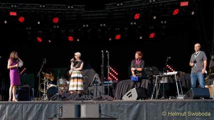 Sommerbuehne im Stadion 2021