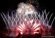 d150725-22560990-200-sommernachtstraum-feuerwerk