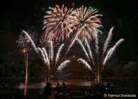 d150725-22403380-100-sommernachtstraum-feuerwerk