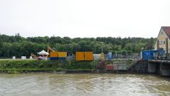 Spatenstich zur Sanierung des Großhesseloher Wehrs