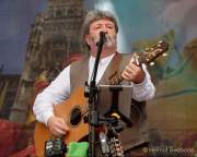 d190615-154457-200-100-stadtgruendungsfest-dieter_reiter_u_paul_daly_band