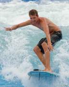 d130810-15244620-100-surf_and_style