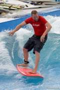 d130810-15343380-r00-surf_and_style