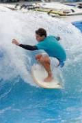 d130810-15350400-100-surf_and_style