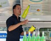 d150731-10343640-100-surf_and_style-eroeffnung