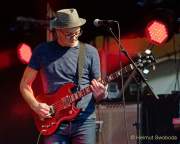 d170822-200326-500-100-theatron_musiksommer-the_sound_of_money