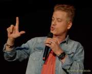 d170608-120331-900-100-tollwood_programm-pk