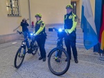 Verbesserte Ausstattung der Polizei Fahrradstaffel Verbesserte Ausstattung der Polizei Fahrradstaffel